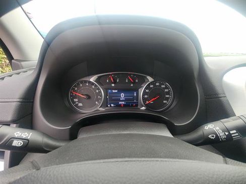 Used 2024 GMC Terrain SLE w/ Driver Convenience Package AWD/4WD image 21