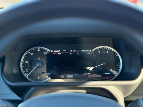 Used 2022 Land Rover Defender 90 X-Dynamic S image 9