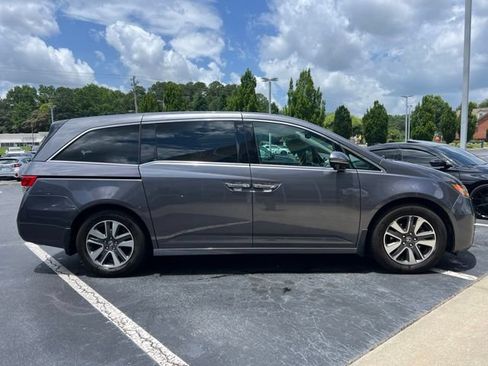 Used 2015 Honda Odyssey Touring image 5