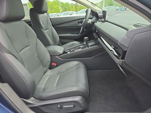 New 2026 Honda Accord Touring image 10