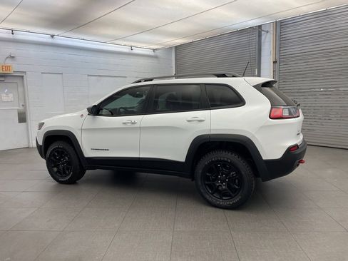Certified 2021 Jeep Cherokee Trailhawk w/ Comfort/Convenience Group image 10