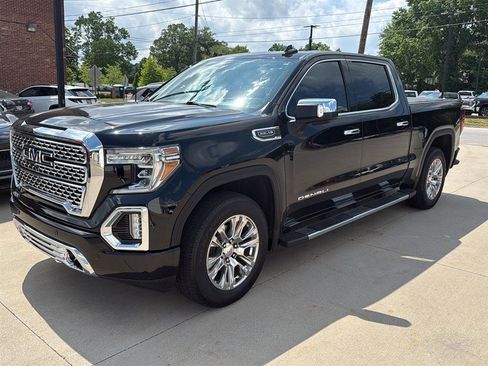 Used 2021 GMC Sierra 1500 Denali w/ Technology Package AWD/4WD image 1