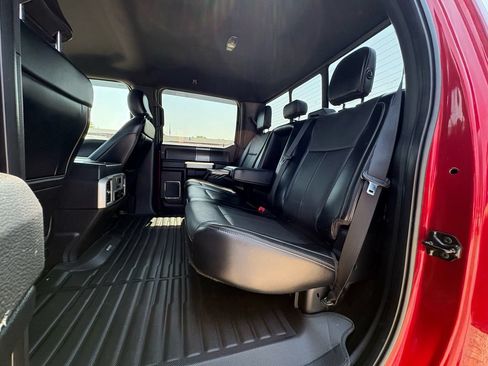 Used 2018 Ford F150 Lariat w/ Equipment Group 502A Luxury AWD/4WD image 21