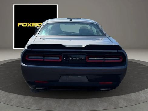 Used 2015 Dodge Challenger SXT w/ Super Sport Group (SS/T) image 6