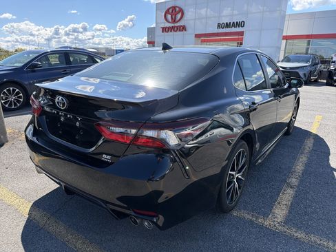 Used 2024 Toyota Camry SE w/ Cold Weather Package AWD/4WD image 7