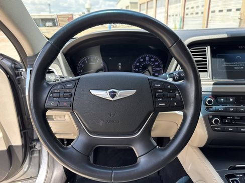 Used 2016 Hyundai Genesis 3.8 w/ Option Group 04 RWD image 15