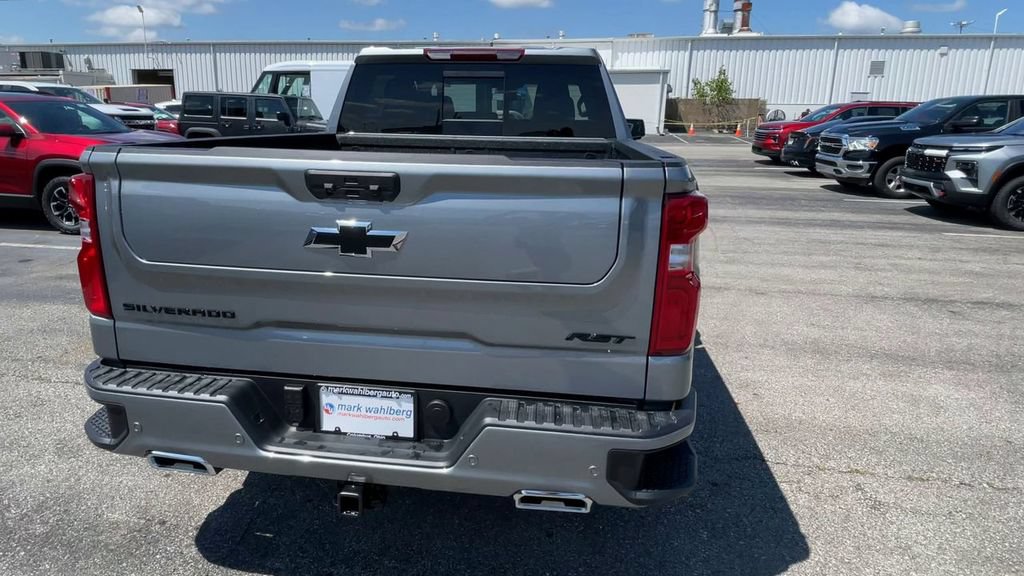 New 2026 Chevrolet Silverado 1500 RST w/ RST All Star Premium Package AWD/4WD image 9
