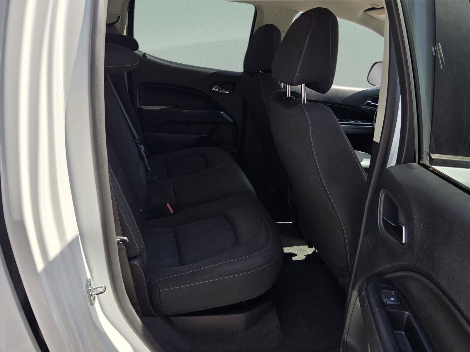 Used 2021 Chevrolet Colorado LT RWD image 17