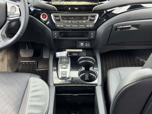 Used 2022 Honda Passport Elite image 18
