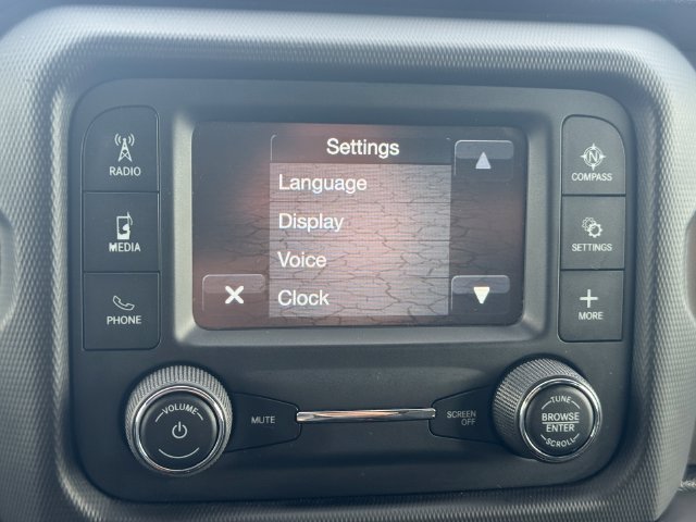 Used 2018 Jeep Wrangler Unlimited Sport S AWD/4WD image 31