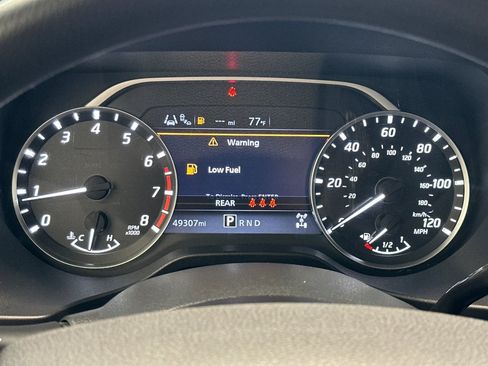 Used 2023 Nissan Titan SV AWD/4WD image 27