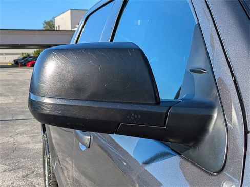 Used 2019 Toyota Tundra SR5 image 10