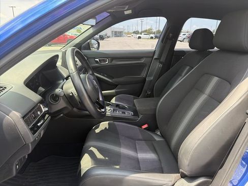Used 2023 Honda Civic Sport image 18
