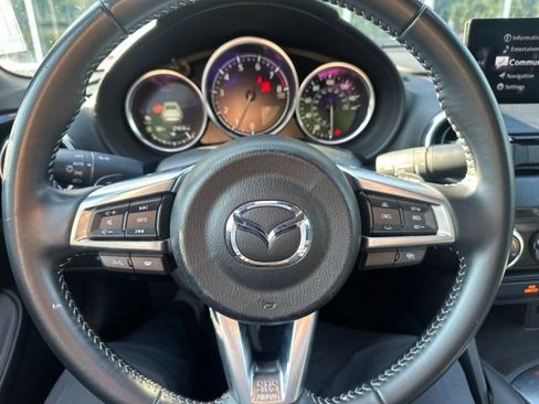 Used 2025 MAZDA MX-5 Miata RF Grand Touring RWD image 7