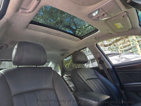 Used 2011 Hyundai Equus Ultimate image 12