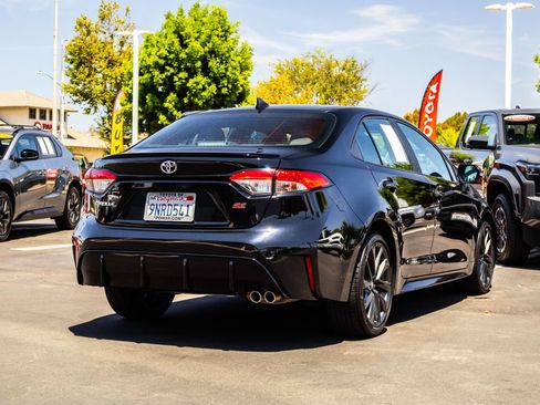Used 2024 Toyota Corolla SE FWD image 10