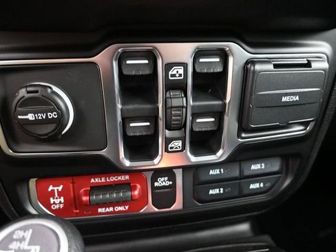 New 2026 Jeep Gladiator Willys image 24