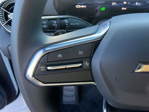 New 2026 Chevrolet Blazer EV LT image 20