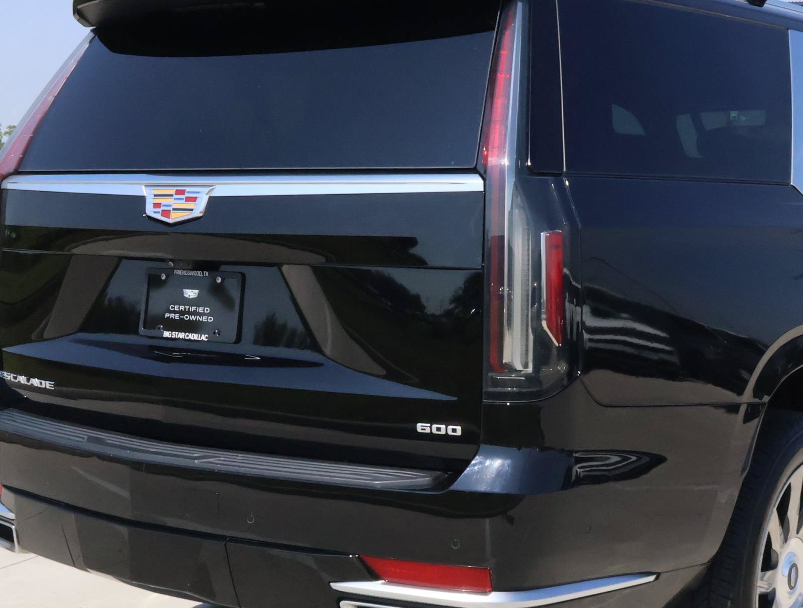 Certified 2024 Cadillac Escalade ESV Premium Luxury Platinum AWD/4WD image 11