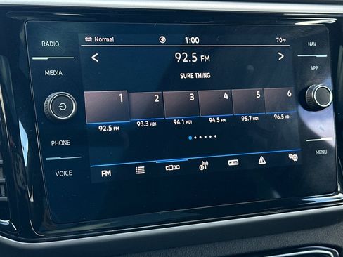 Used 2023 Volkswagen Atlas Cross Sport SEL AWD/4WD image 18