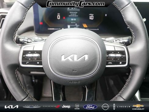 Certified 2025 Kia Sorento X-Line EX image 14