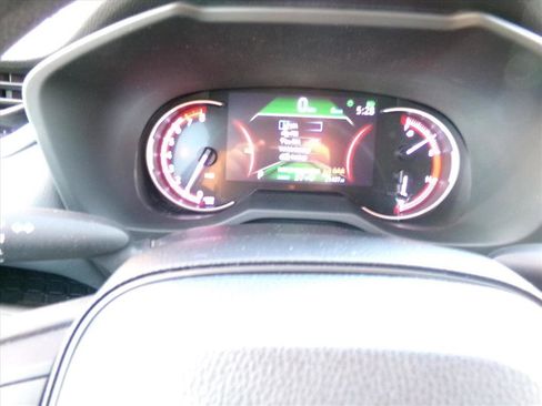 Used 2025 Toyota RAV4 LE image 24