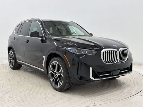 New 2026 BMW X5 xDrive50e AWD/4WD image 7