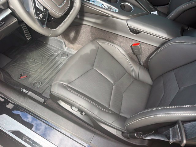 Used 2026 Chevrolet Corvette Stingray Coupe w/ 1LT RWD image 8