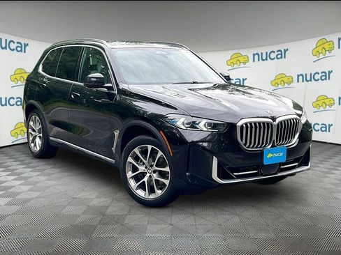 Used 2024 BMW X5 xDrive40i w/ Premium Package AWD/4WD image 1