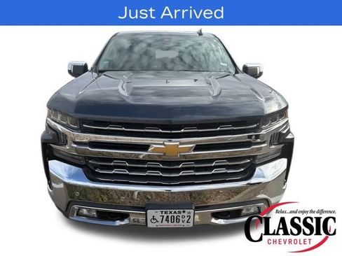 Used 2019 Chevrolet Silverado 1500 LTZ w/ LTZ Texas Edition image 7