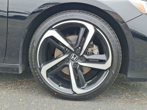 Used 2022 Honda Accord Sport image 19