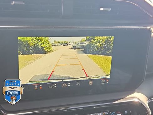 Certified 2024 GMC Sierra 1500 AT4X AWD/4WD image 29