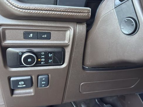 Certified 2024 Ford Expedition King Ranch image 18