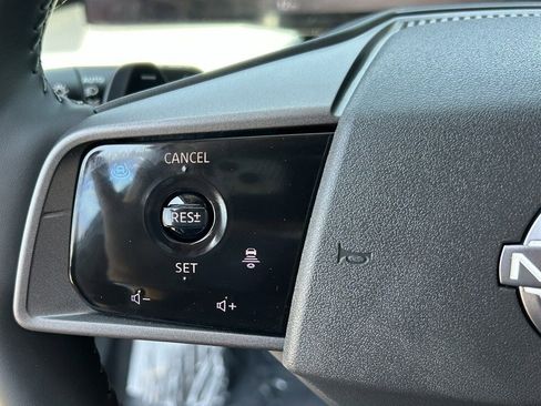 New 2025 Nissan Murano SL image 32