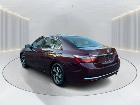 Used 2016 Honda Accord LX image 7