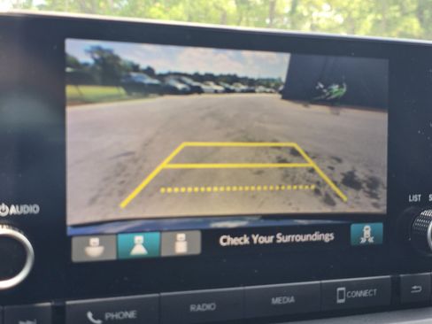 Used 2023 Honda Accord EX image 19