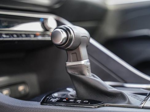 Used 2023 Kia K5 GT-Line image 23