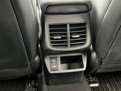 Used 2024 Kia Seltos S FWD image 30