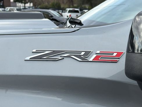 Used 2024 Chevrolet Silverado 1500 ZR2 w/ Technology Package image 19