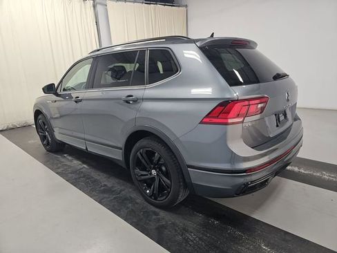 Used 2023 Volkswagen Tiguan SE R-Line FWD image 5