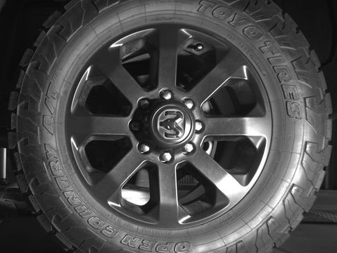 Used 2019 RAM 2500 Big Horn AWD/4WD image 10