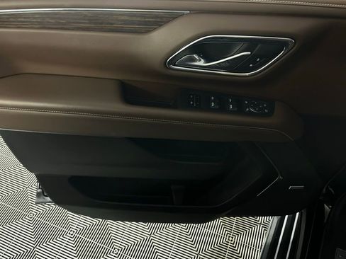 Used 2023 Chevrolet Tahoe High Country image 25