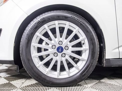 Used 2013 Ford C-MAX SEL FWD image 37