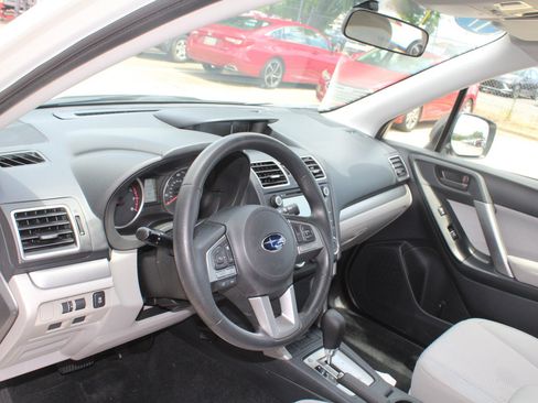Used 2017 Subaru Forester 2.5i w/ Alloy Wheel Package AWD/4WD image 23