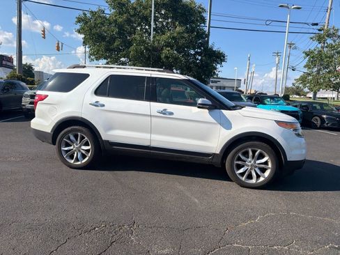 Used 2011 Ford Explorer Limited w/ 302A Rapid Spec Order Code AWD/4WD image 32
