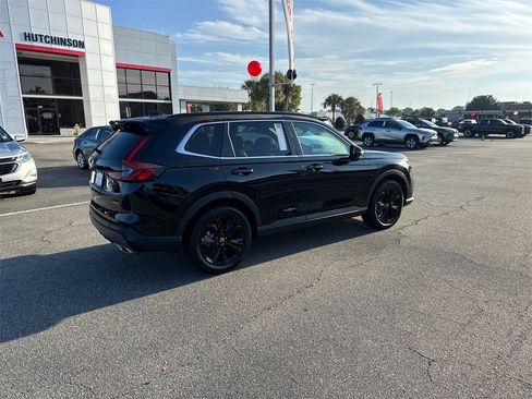 Used 2025 Honda CR-V Sport Touring image 3