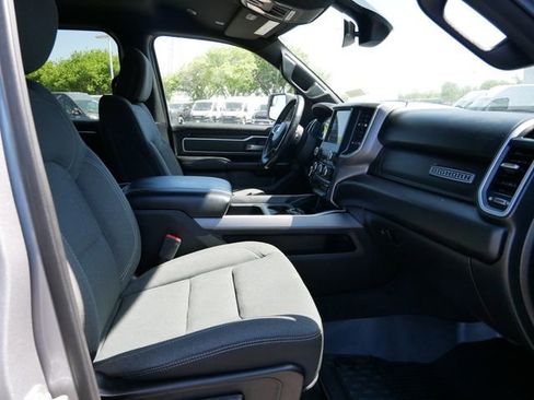 Used 2021 RAM 1500 Big Horn AWD/4WD image 16