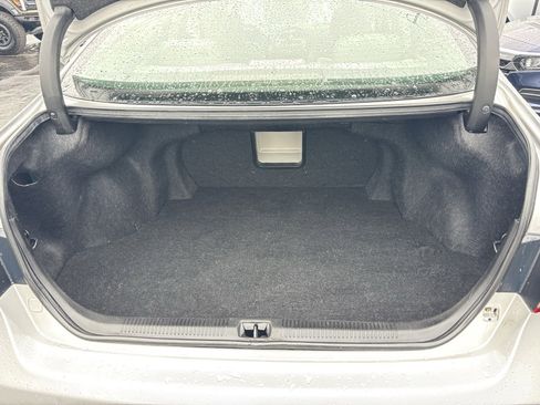 Used 2010 Lexus ES 350 image 18