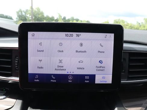 Certified 2020 Ford Explorer Limited AWD/4WD image 24