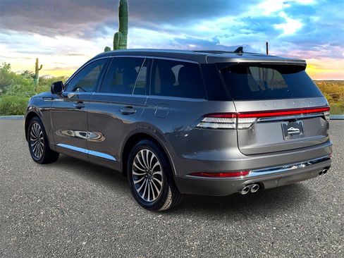 Used 2021 Lincoln Aviator Reserve w/ Elements Package Plus image 6